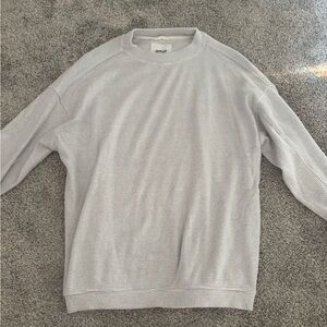 Aerie Light Gray Crew Neck Sweater
